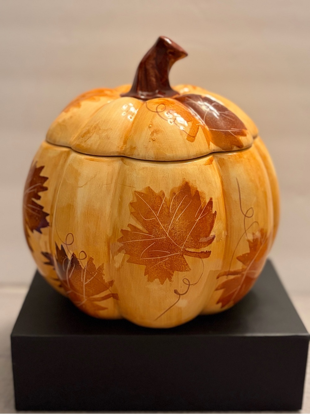 Ganz Ceramic Pumpkin Cookie Jar Canister Autumn Leaves Fall Harvest Decor Lid VT